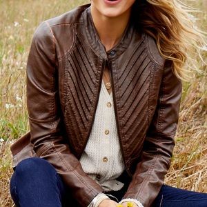 Maurices Dark Brown Pleated Front Faux Leather Zip
Up Jacket | Size: Meduim